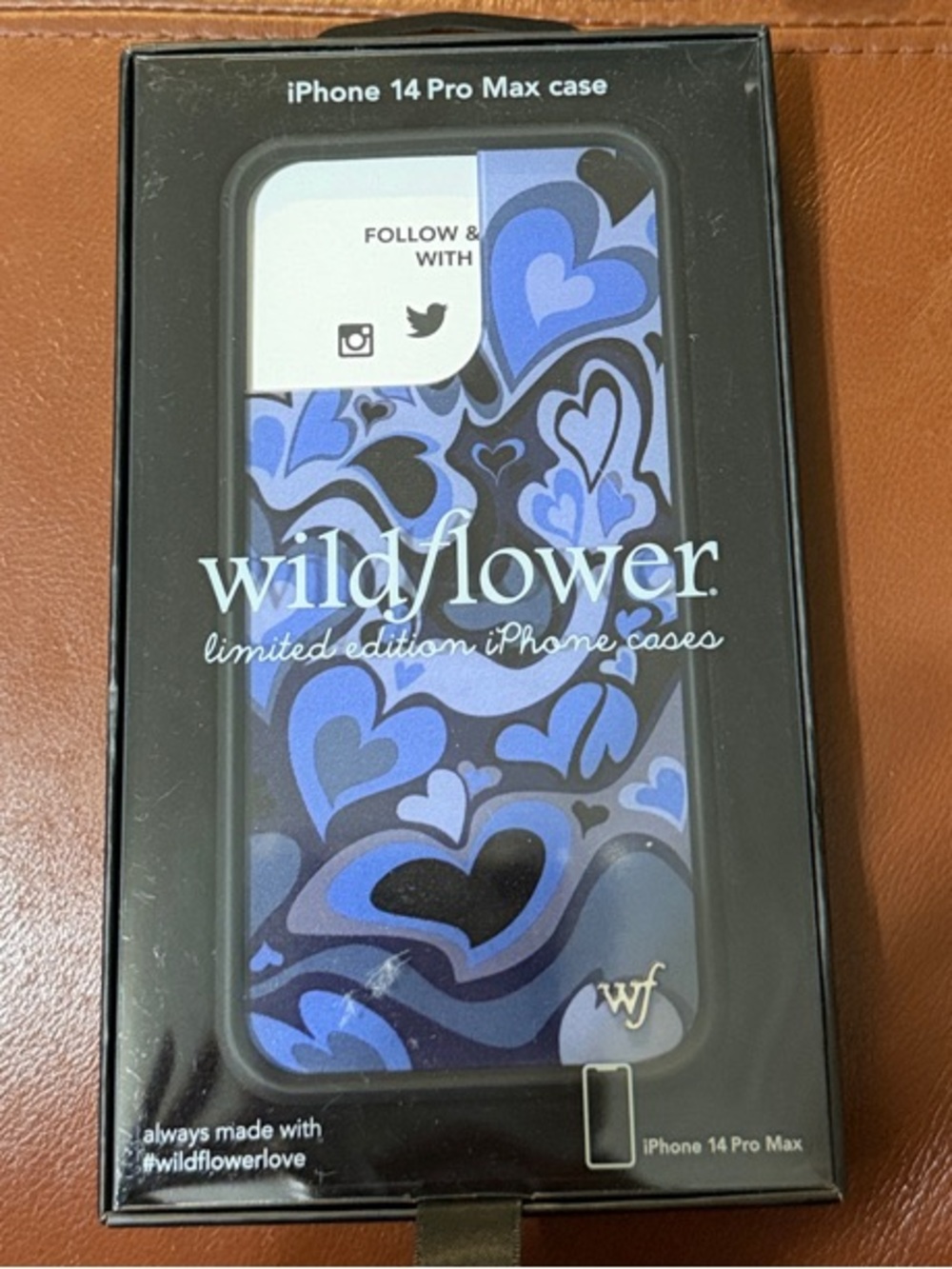 Wildflowers Blue and Black Heart Pattern iPhone 14 Pro Max Case